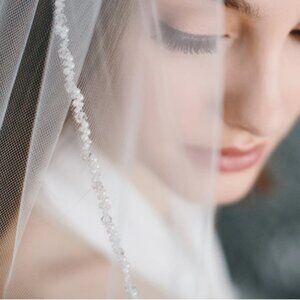 Dareth Colburn - The Kylie Crystal & Pearl Beaded Edge Chapel Veil - Light Ivory